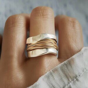 SILVER AND GOLDEN THREADS RING NIB Sz. 8